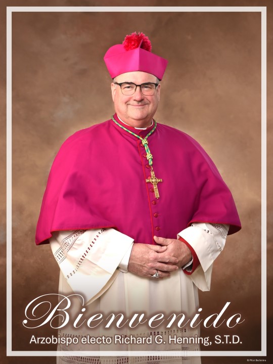 Bulletin Cover, BC_BostonArchbishop-elect_HenningJ2FullZoomES, Welcome Archbishop-elect Henning, Spanish